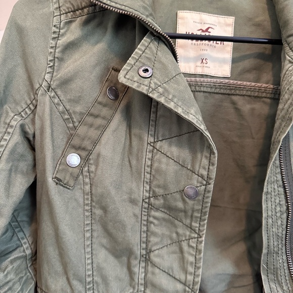 Army green jacket - Picture 2 of 5